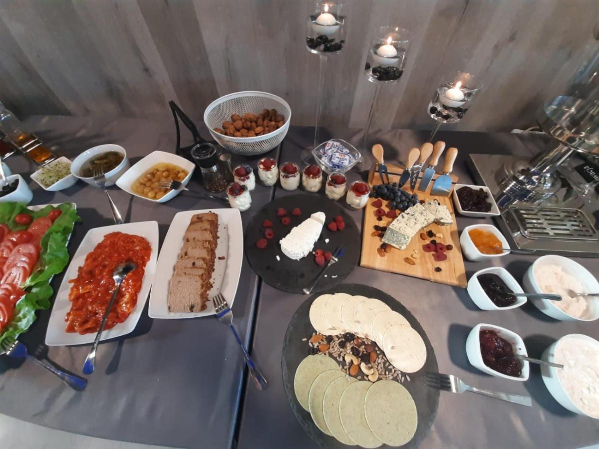 Lesne Niebo Hotel Lubniewice Bagian luar foto