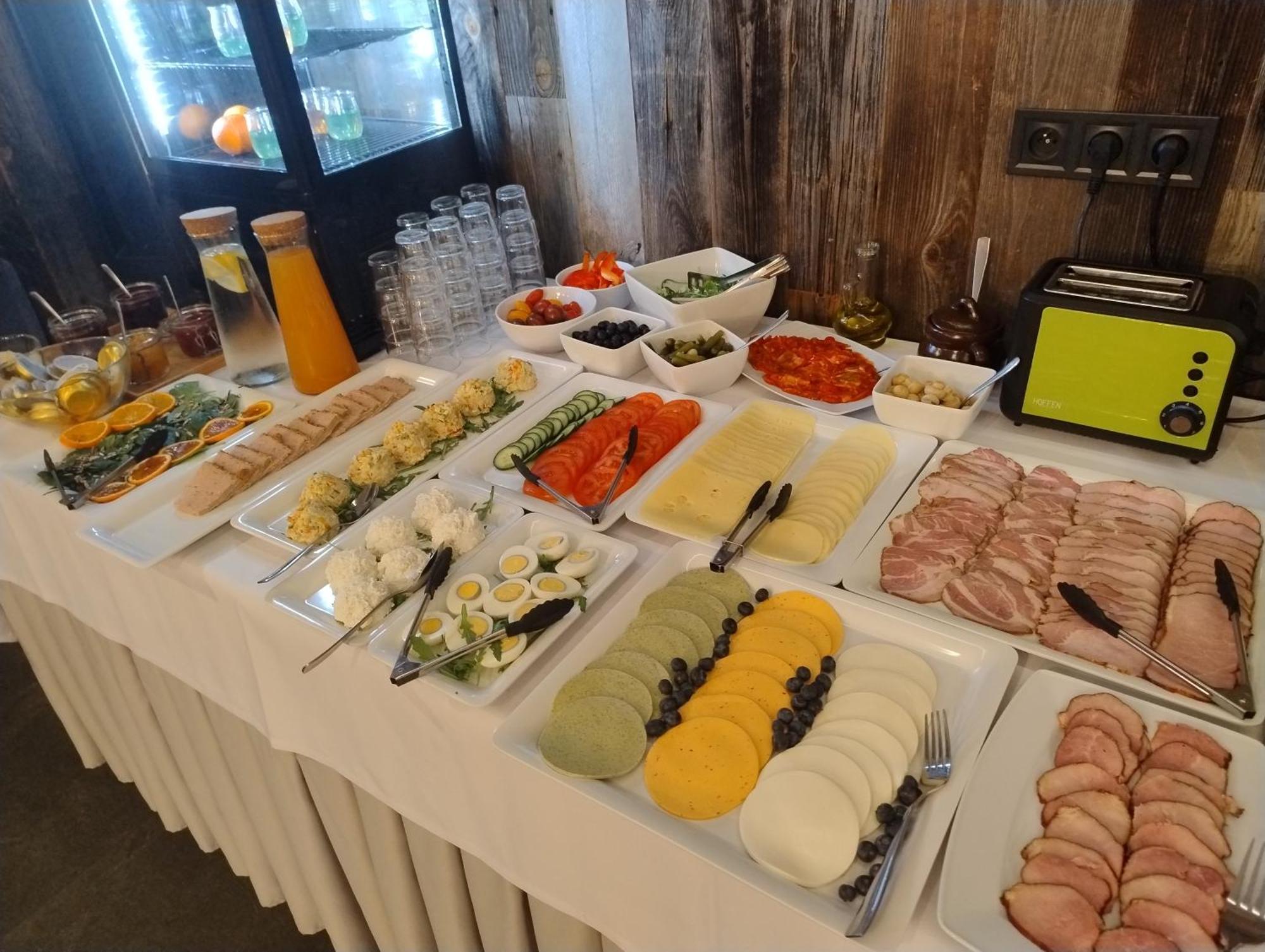 Lesne Niebo Hotel Lubniewice Bagian luar foto
